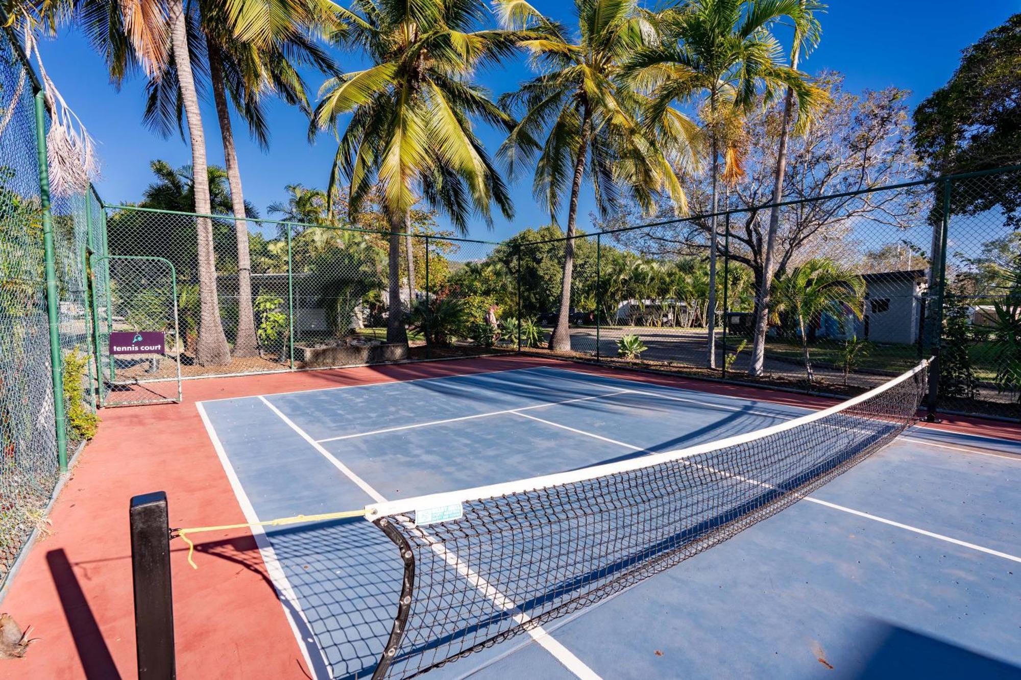 Big4 Tasman Holiday Parks - Rowes Bay タウンズビル エクステリア 写真